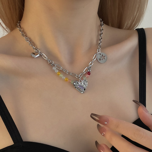 OUKECHUN串珠爱心项链潮ins嘻哈轻奢小众甜酷辣妹设计感锁骨链女 - 图1