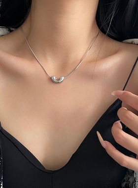 钛钢不掉色U型吊坠ins嘻哈项链女