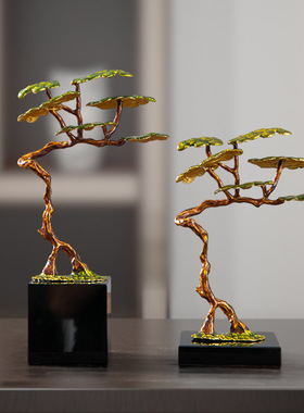 新中式金属珐琅彩迎客松摆件