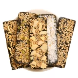 Сэндвичи с морским мхом хрустящий хрустящий лист - это детские кунжутные семена