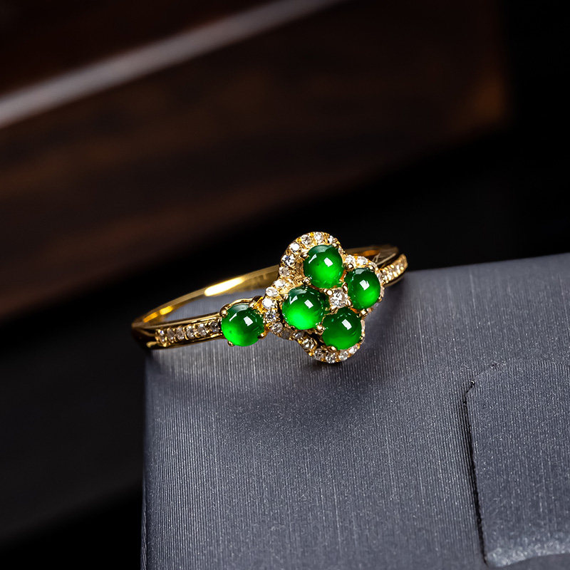 Natural Jade A Type Four Leaf Clover 18K Gold