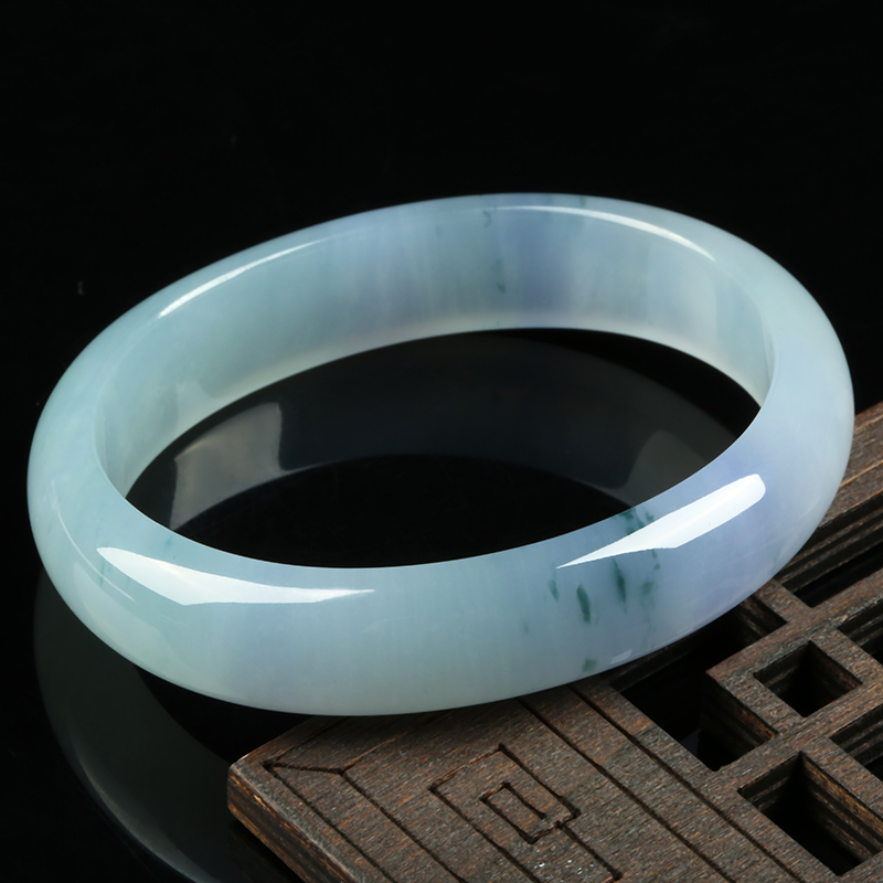 翠贵人缅甸天然翡翠冰种手镯玉镯子 翠贵人手饰