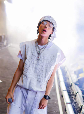 国潮正确版钛钢满钻麻将发财吊坠项链男女个性嘻哈王嘉尔布瑞吉新