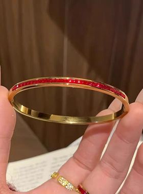 红钻钛钢手镯洗澡戴不掉色