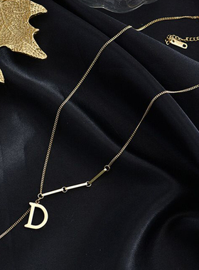 项链 女2022年新款高级感钛钢K金色超闪锁骨链个性颈链小众不掉色