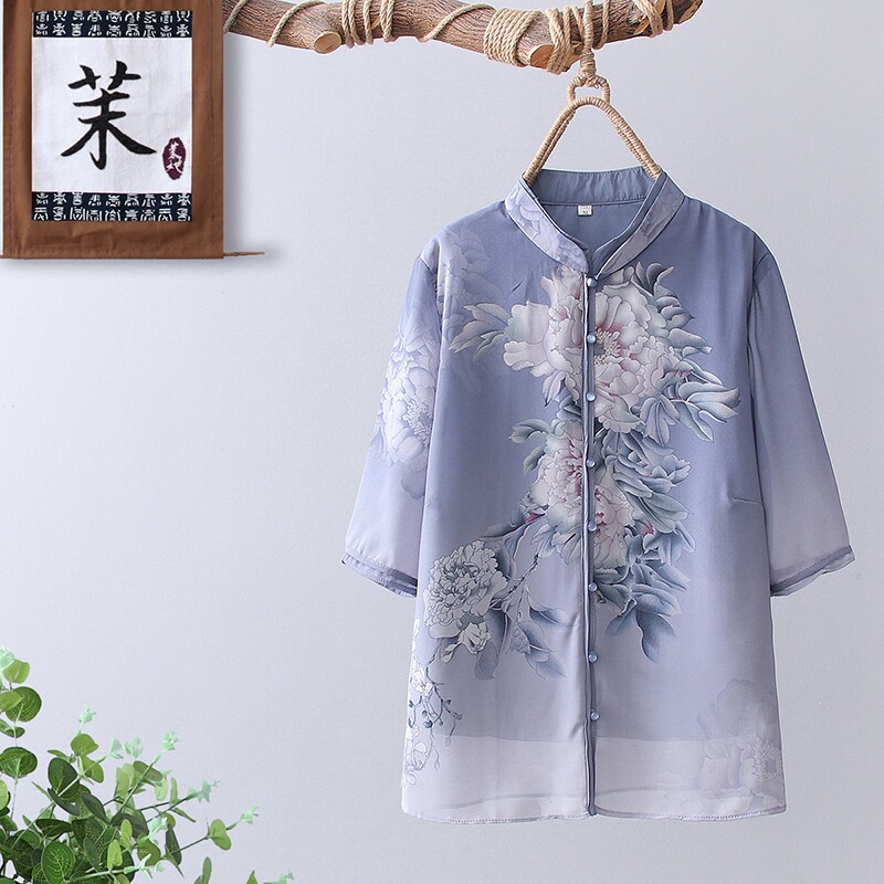  茉她女装中老年女装