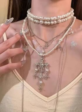 重工多层叠戴十字架珍珠项链女小众气质锁骨链choker配饰