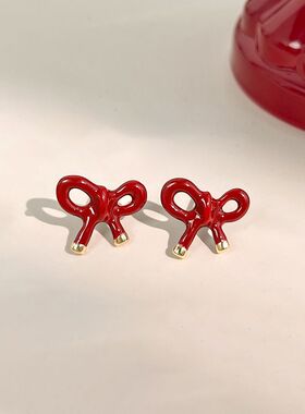 红色蝴蝶结耳钉高级感秋冬小众独特新款耳环轻奢气质百搭新年耳饰