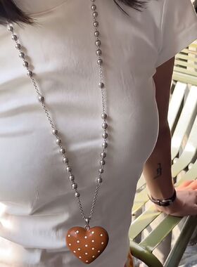 韩系博主同款咖色波点爱心珍珠项链女简约ins小众百搭长款毛衣链