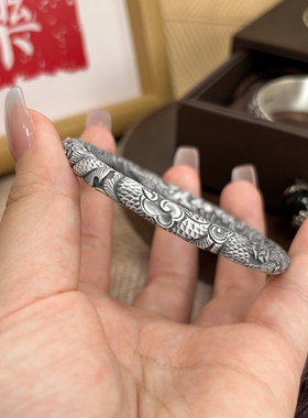 航达银匠双龙戏珠复古圆棍手镯