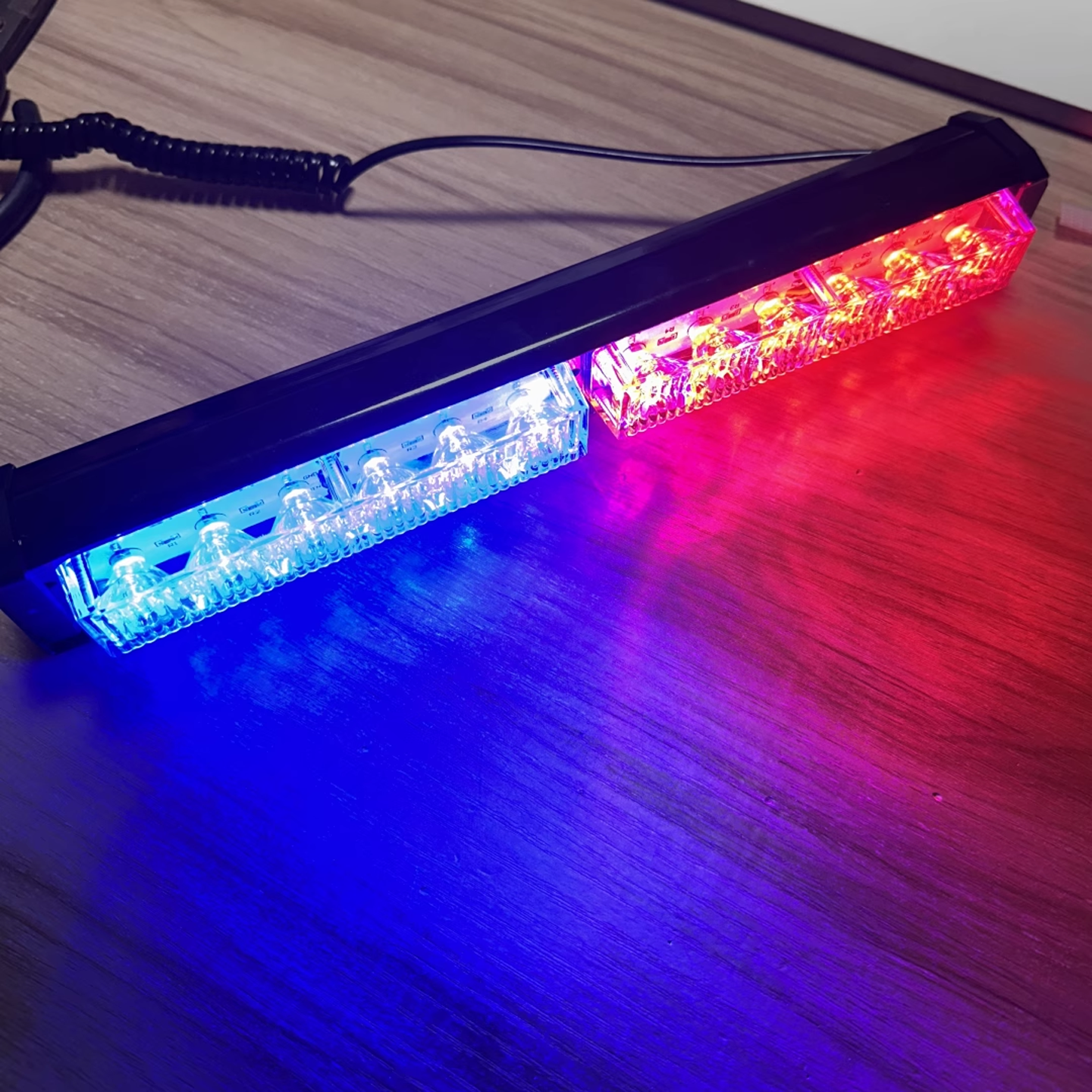 汽车爆闪灯强光款超强爆闪灯长条灯红蓝强磁警示杠灯长条射灯24v - 图2