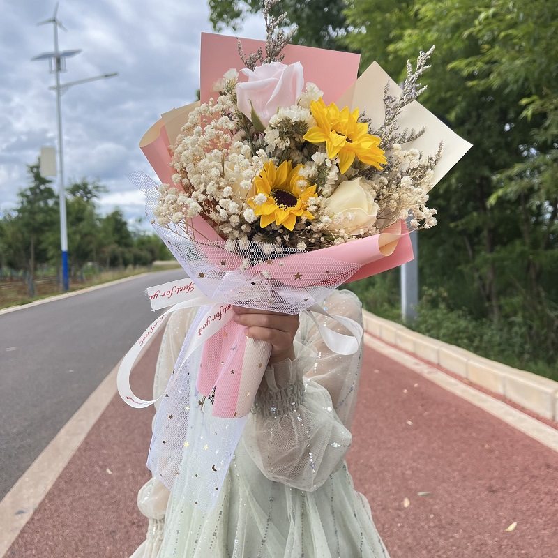 ins风碎冰蓝向日葵玫瑰满天星花束仿真香皂花送人情人节生日礼物