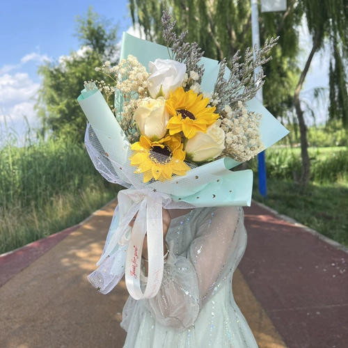 Мыло с розой в составе с экстрактом подсолнечника для друга на день Святого Валентина, подарок на день рождения