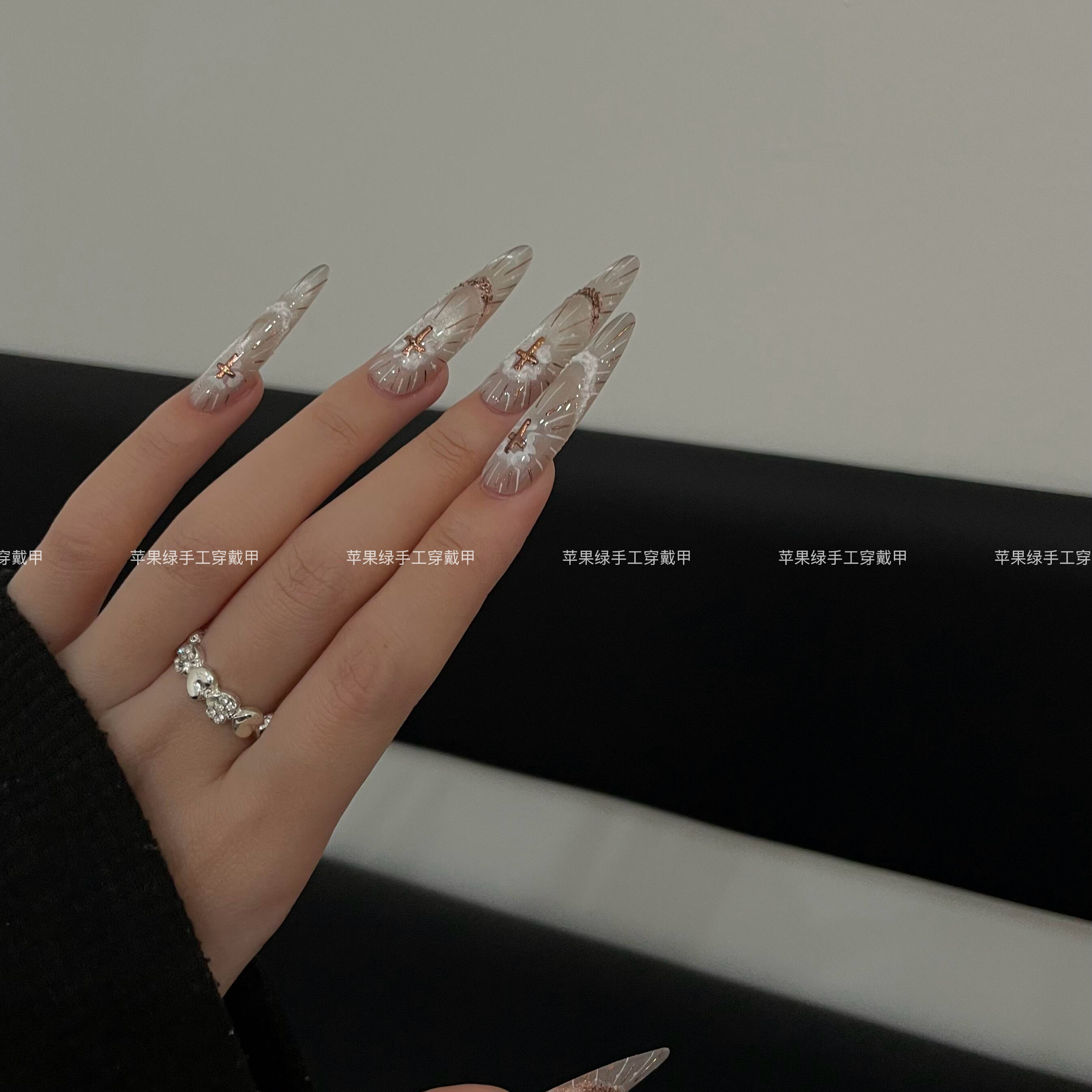 贝拉姐同款神谕圣光高级气质显白追光猫眼美甲成品贴片手工穿戴甲 - 图2