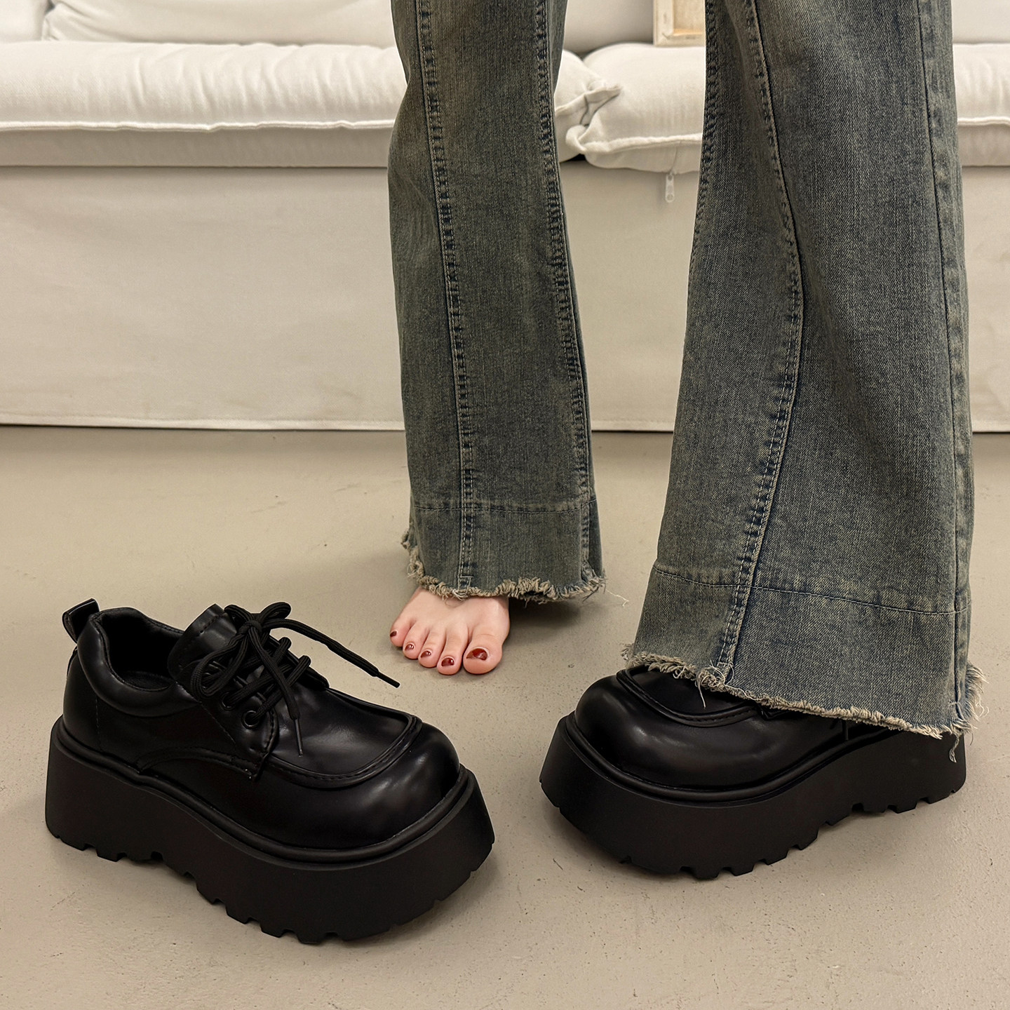 复古英伦风厚底增高小皮鞋女秋冬百搭系带松糕单鞋2025新款乐福鞋,淘宝优惠券,粉丝福利购,淘宝优惠卷