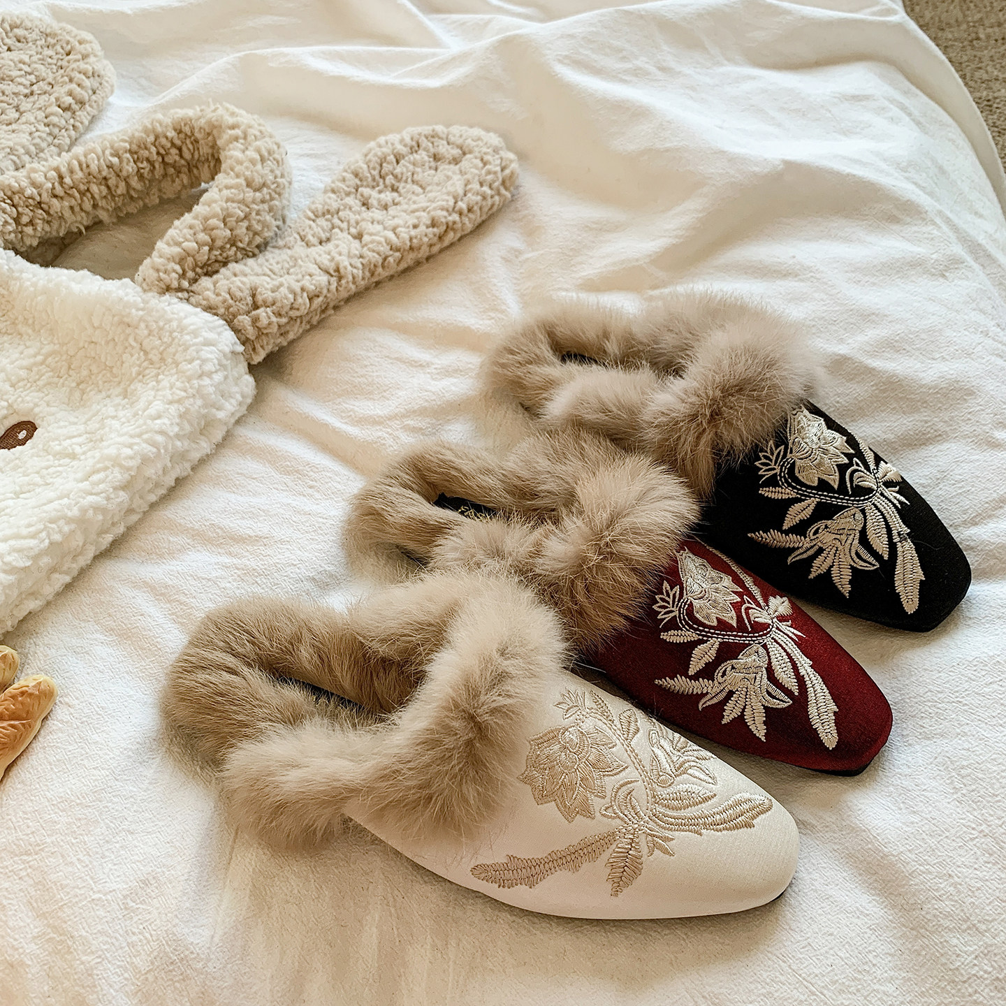新中式国风包头新款秋冬季一脚蹬刺绣外穿免毛毛半拖鞋平底穆勒鞋,淘宝优惠券,粉丝福利购,淘宝优惠卷