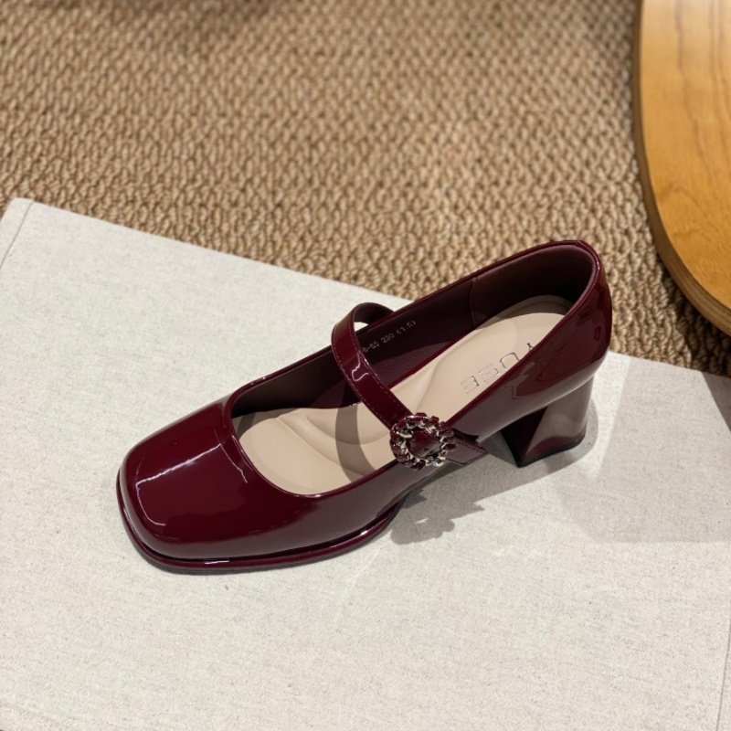 法式方头玛丽珍鞋女2026春季新款防滑深口一字带粗跟漆皮百搭单鞋,淘宝优惠券,粉丝福利购,淘宝优惠卷