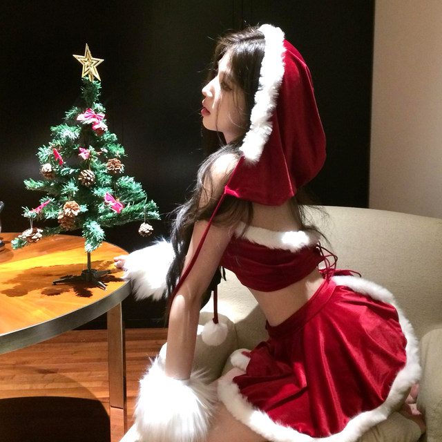 Sexy tube top suit for Christmas