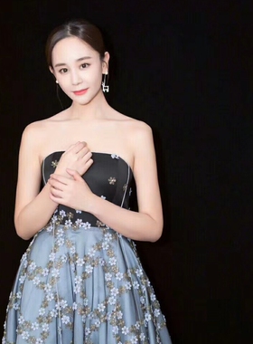 小众芬兰不对称珍珠钻石金耳环