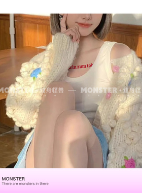 纹身怪兽红色英文纹身贴