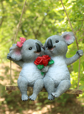 创意动物可爱小考拉松鼠秋千挂件幼儿园庭院花园阳台装饰品摆件