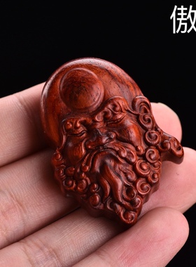 小叶紫檀红木雕刻佛像达摩护身符