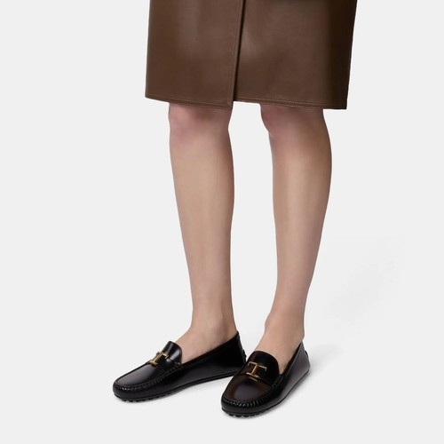 【季末特惠】TOD'S官方正品女士TIMELESS大T扣皮革豆豆鞋舒适 - 图3