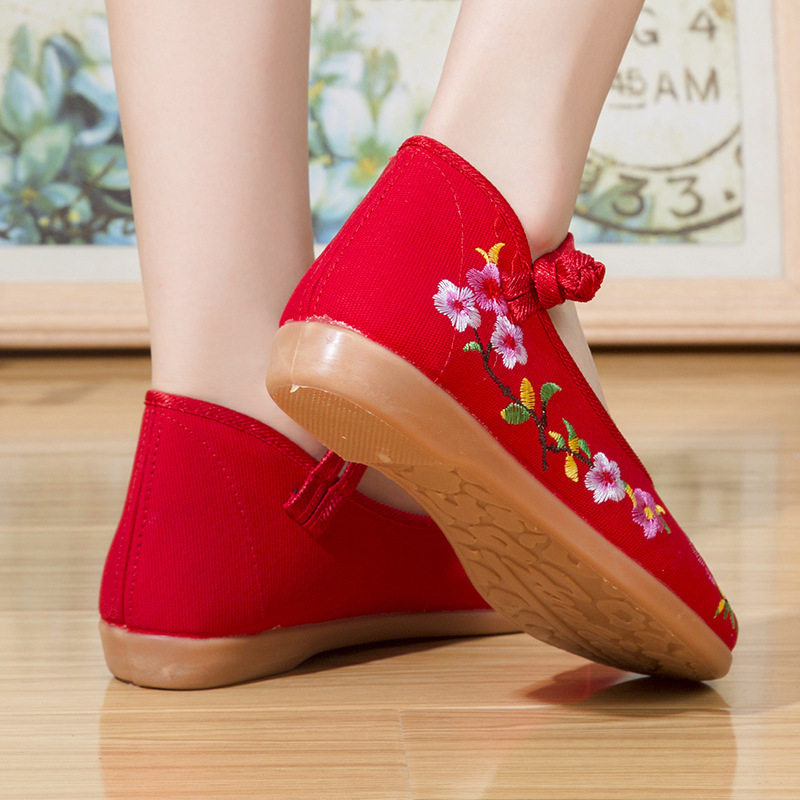 新款老北京布鞋女中老年民族风绣花鞋牛筋底女鞋平底休闲妈妈单鞋,淘宝优惠券,粉丝福利购,淘宝优惠卷