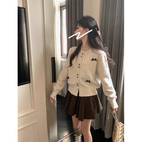 短款宽松慵懒针织毛衣开衫外套女秋冬设计感蝴蝶结甜美温柔风上衣 - 图3