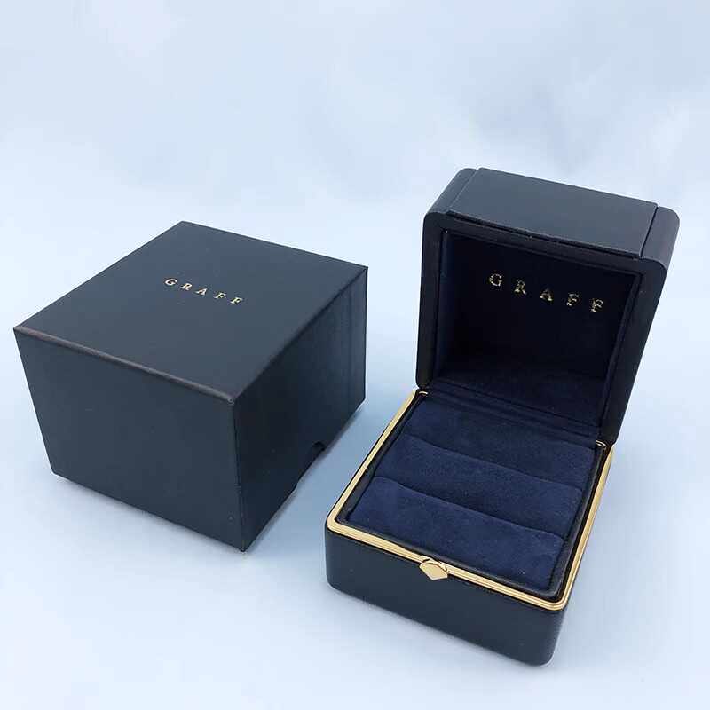 Packaging new jewelry gift storage box