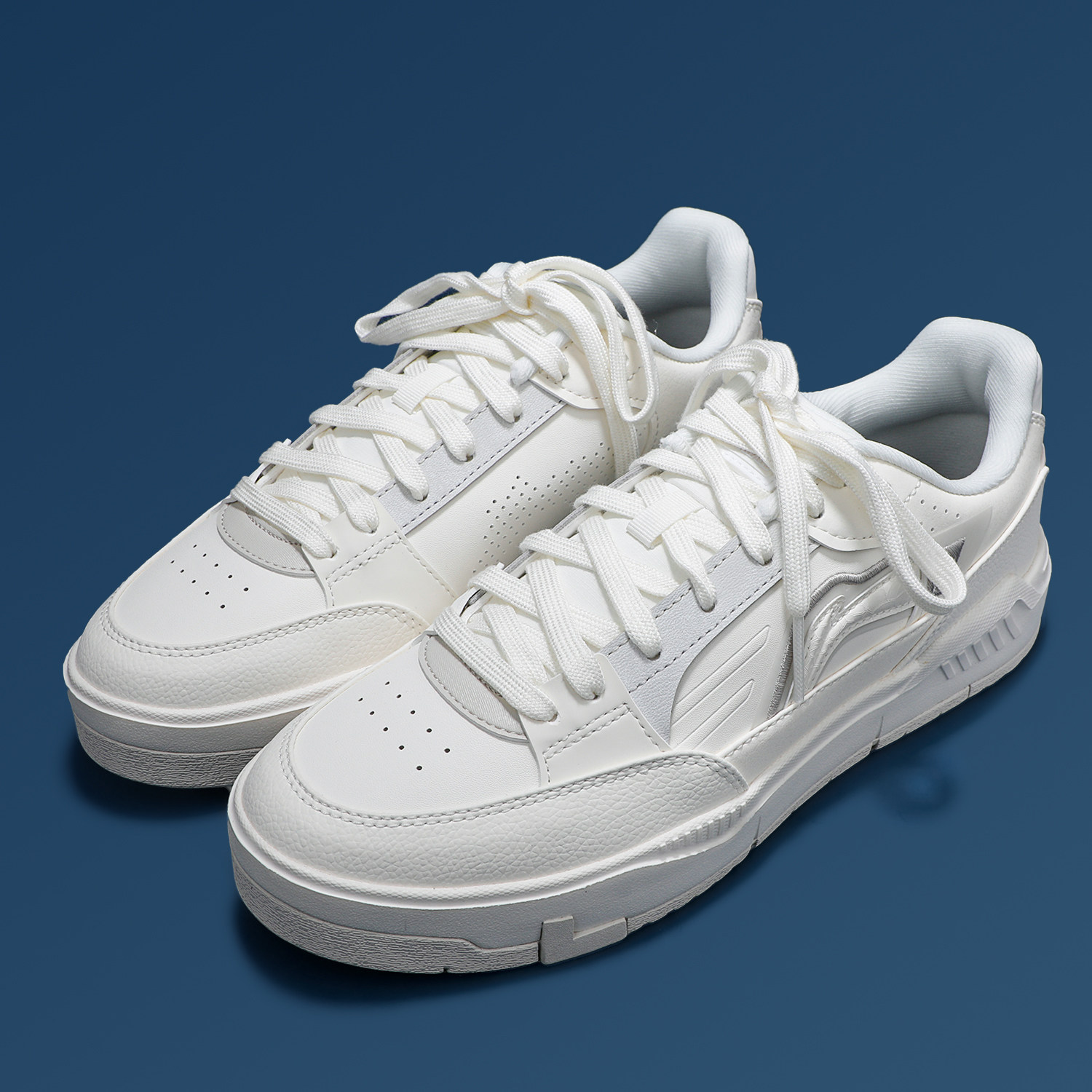 李宁板鞋男2025春季新款COMMON 80S复古小白鞋运动休闲鞋AGCU055,淘宝优惠券,粉丝福利购,淘宝优惠卷