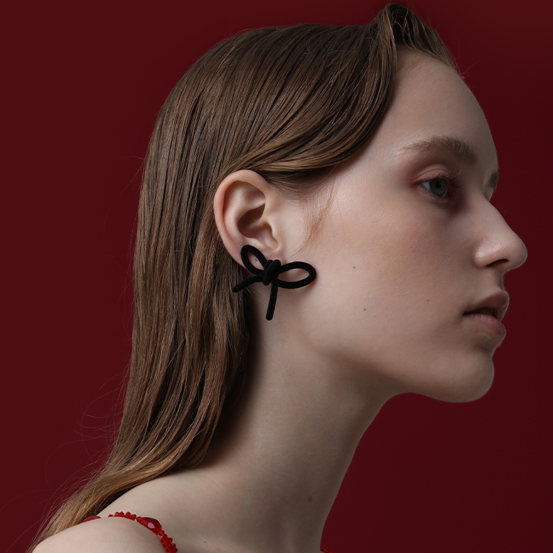 YVMIN尤目x SHUSHUTONG 经典款蝴蝶结丝绒耳环耳夹生日礼物 - 图1