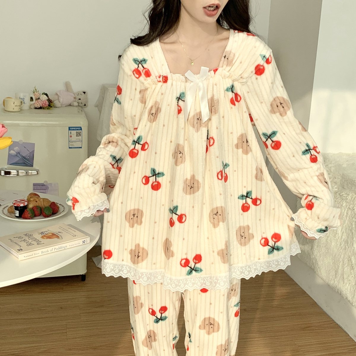 秋冬大码睡衣女士珊瑚绒卡通可爱粉红300斤胖MM薄绒家居服套装,淘宝优惠券,粉丝福利购,淘宝优惠卷