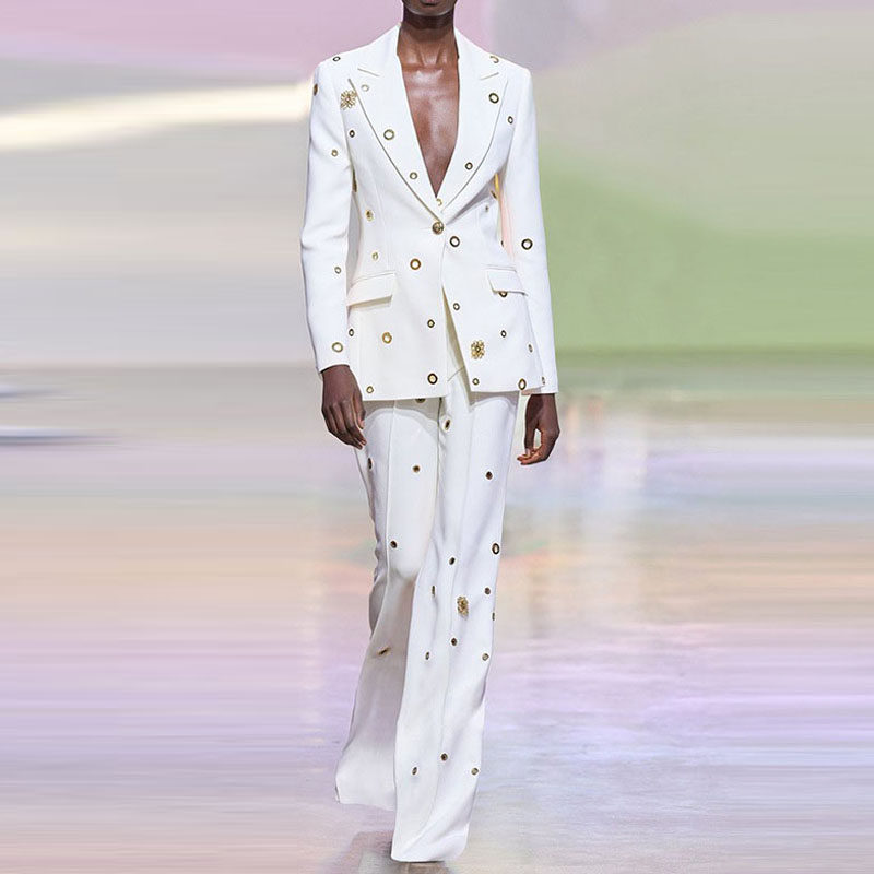 现货2026欧美走秀重工金属孔一粒扣西装外套微喇叭长裤两件套装女,淘宝优惠券,粉丝福利购,淘宝优惠卷