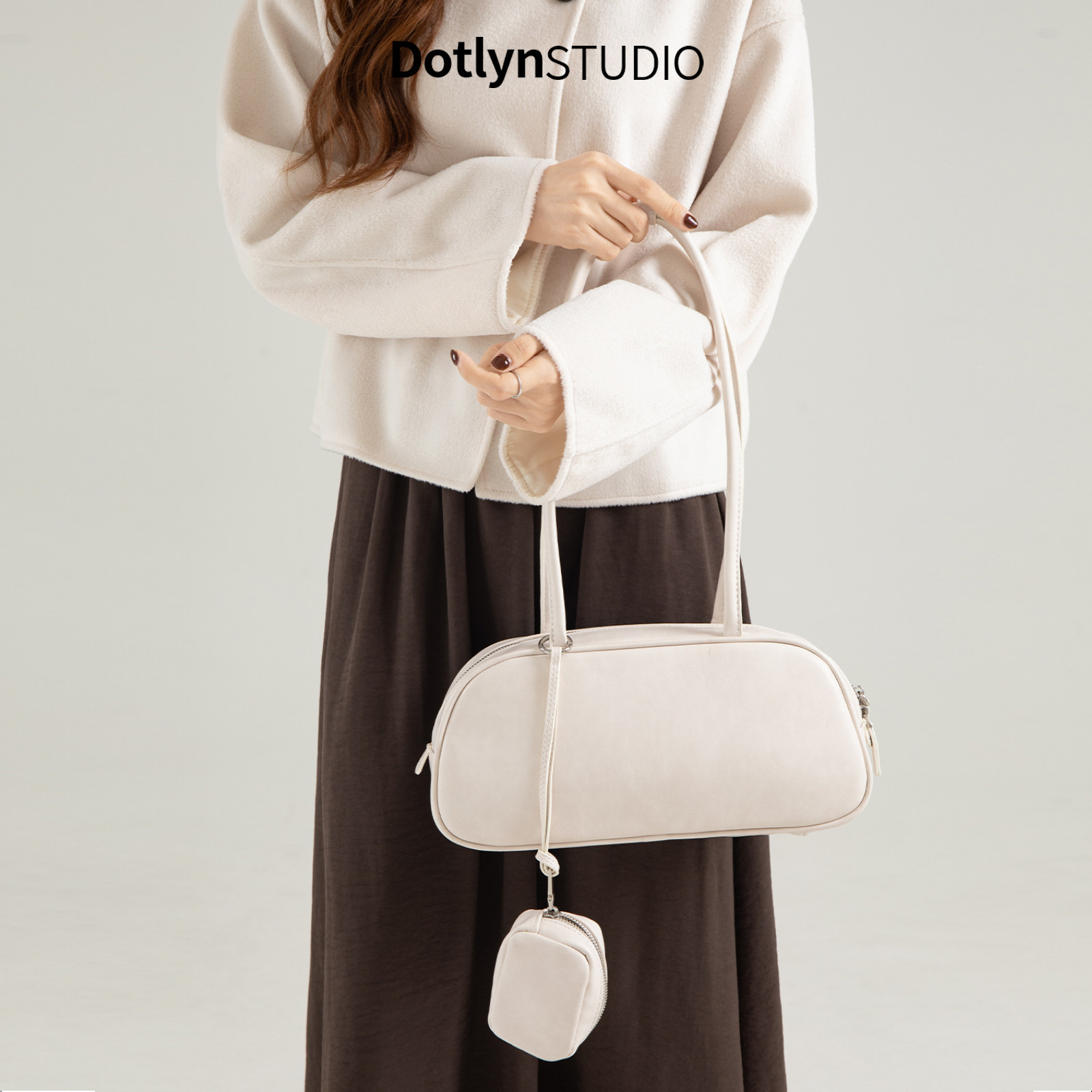 Dotlyn韩国东大门油蜡皮单肩腋下包新款高级感时髦通勤法棍包包女,淘宝优惠券,粉丝福利购,淘宝优惠卷