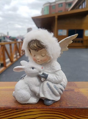 包邮北欧树脂天使抱兔与抱驯鹿