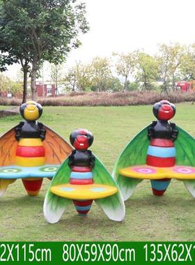 卡通蜜蜂摆件户外玻璃钢公园草地售楼部庭院坐凳装饰仿真动物雕塑