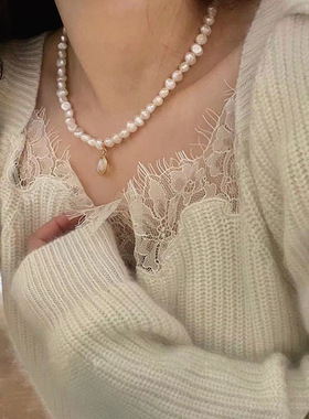 白贝吊坠巴洛克珍珠项链女高级感14k注金法式复古淡水珍珠锁骨链