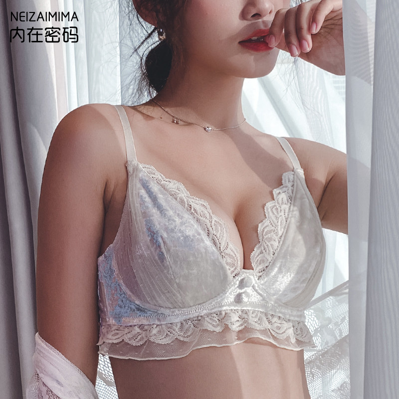 性感丝绒小胸聚拢薄无钢圈白色文胸 内在密码文胸