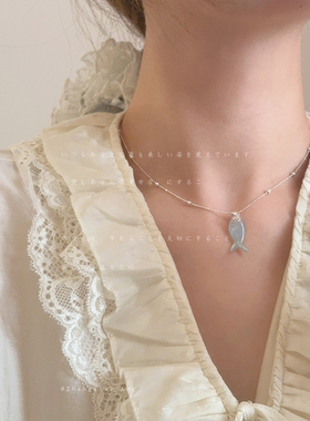 清新小众蓝色贝壳锦鲤项链女简约高级感时尚气质潮流颈链锁骨链
