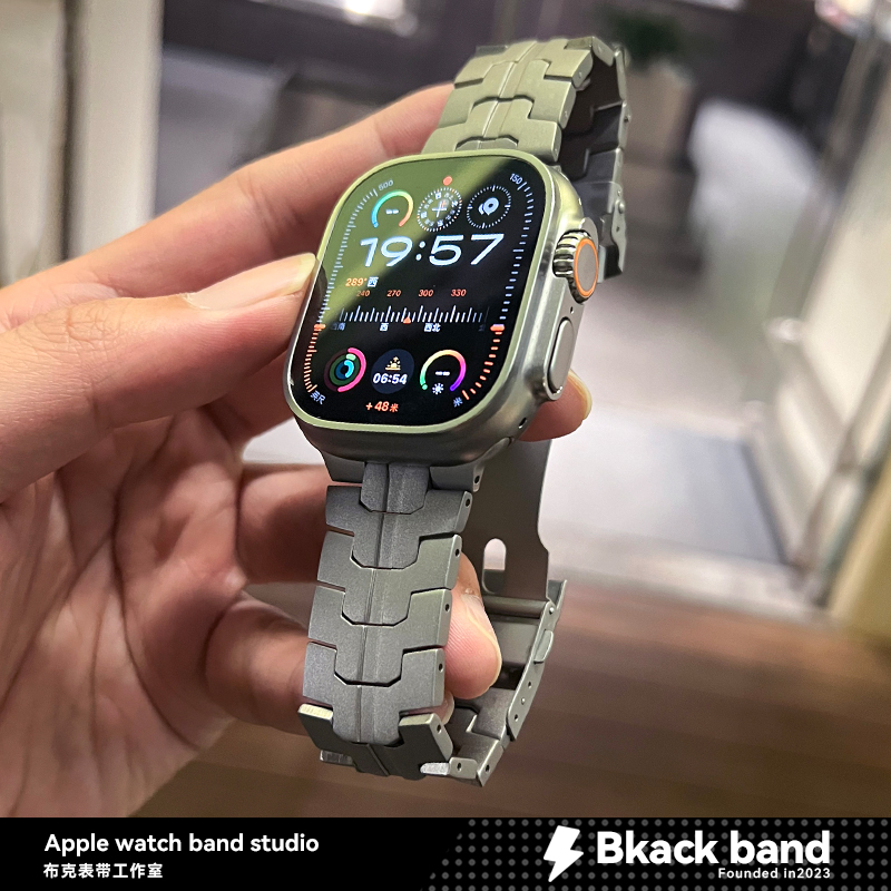 适用苹果手表ultra2钛金属applewatch8表带s8钢铁侠s9男s7iwatch - 图1