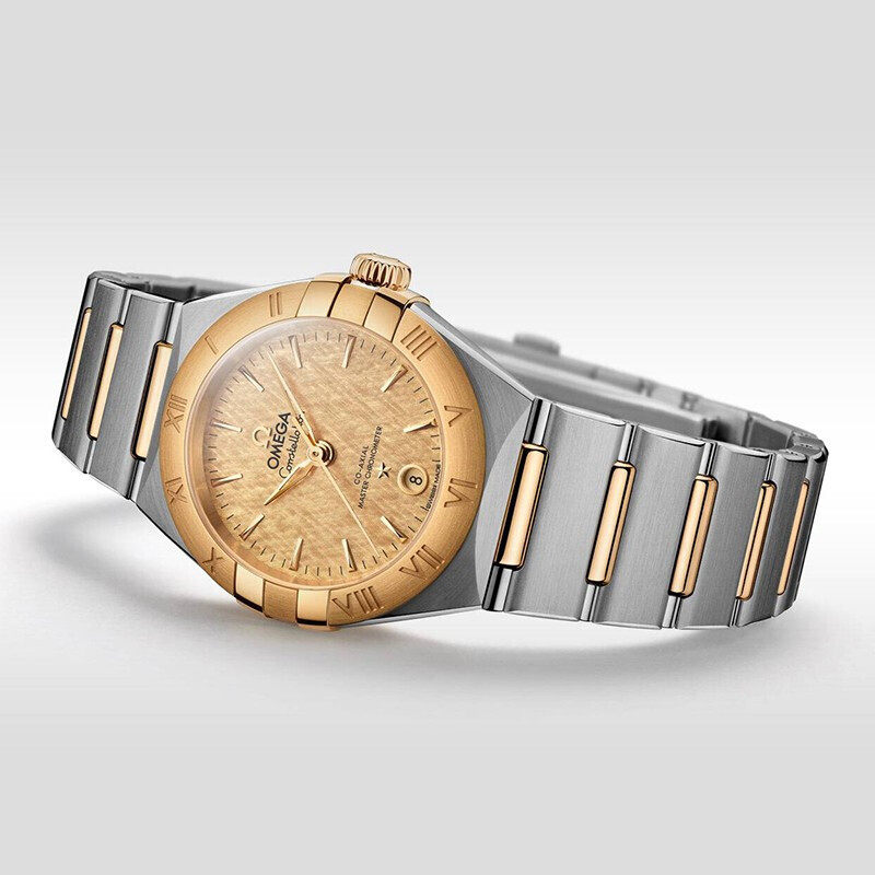 欧米茄星座系列新款曼哈顿女士腕表 方耀天成海外瑞士腕表