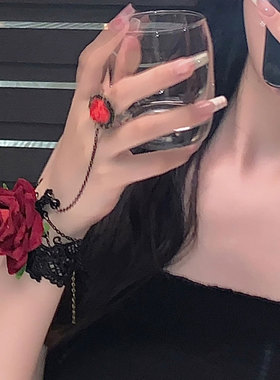 朋克风蕾丝手腕复古哥特