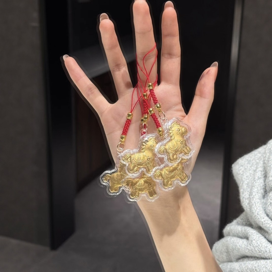 2026黄金足金999马上有钱钥匙扣含金手机包包汽车挂件马年礼物,淘宝优惠券,粉丝福利购,淘宝优惠卷