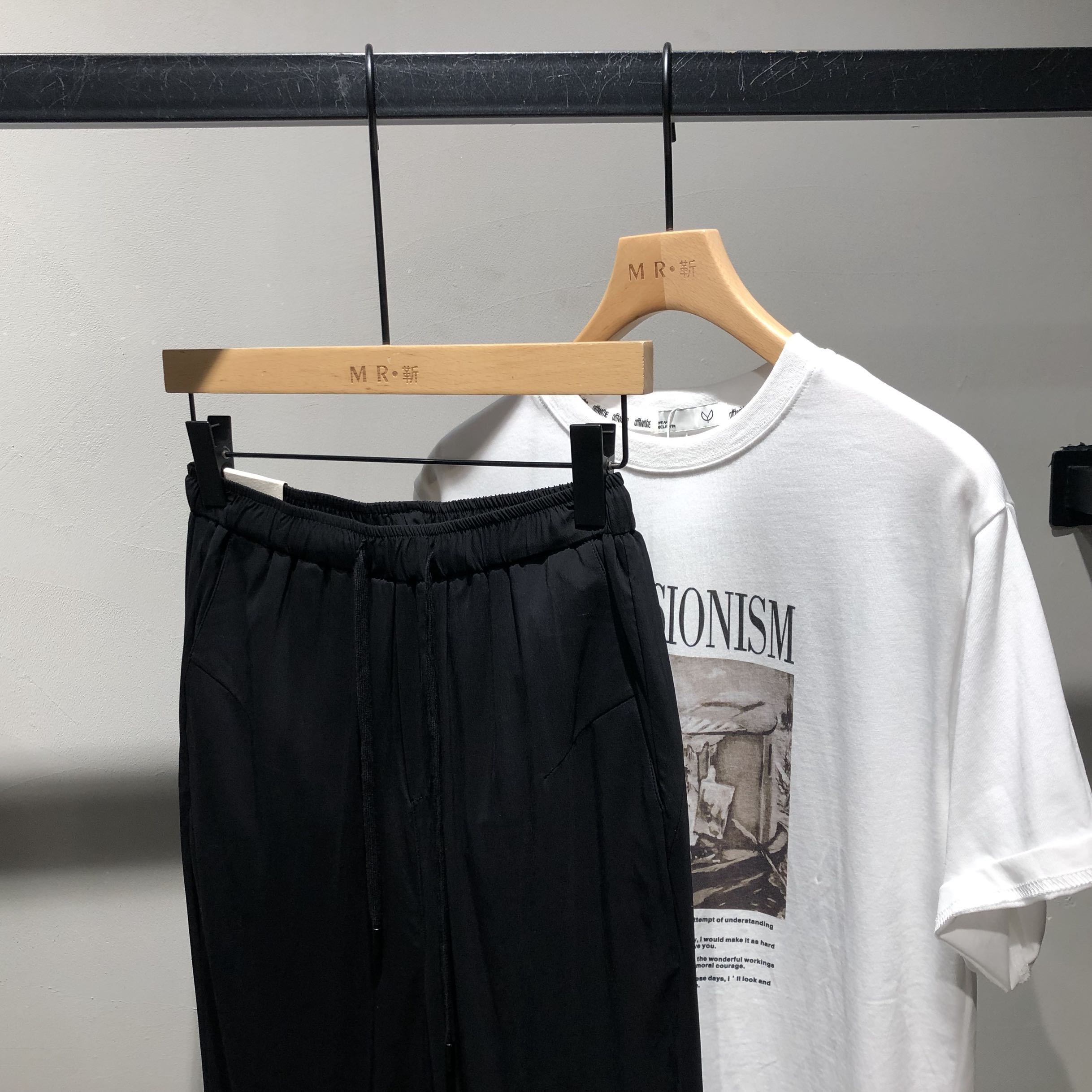 日系夏季新款男士休闲裤铜氨丝九分裤韩版修身显瘦大码男裤薄潮流 日系夏季新款男士休闲裤铜氨丝九分裤韩版修身显瘦大码男裤薄潮流