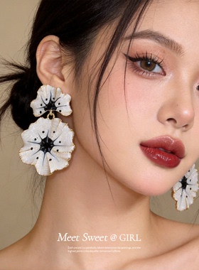 双层水墨花朵耳环女款