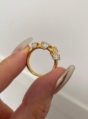 轻奢高级简约百搭镶嵌排钻缠绕戒指不规则满钻ins风复古个性指环