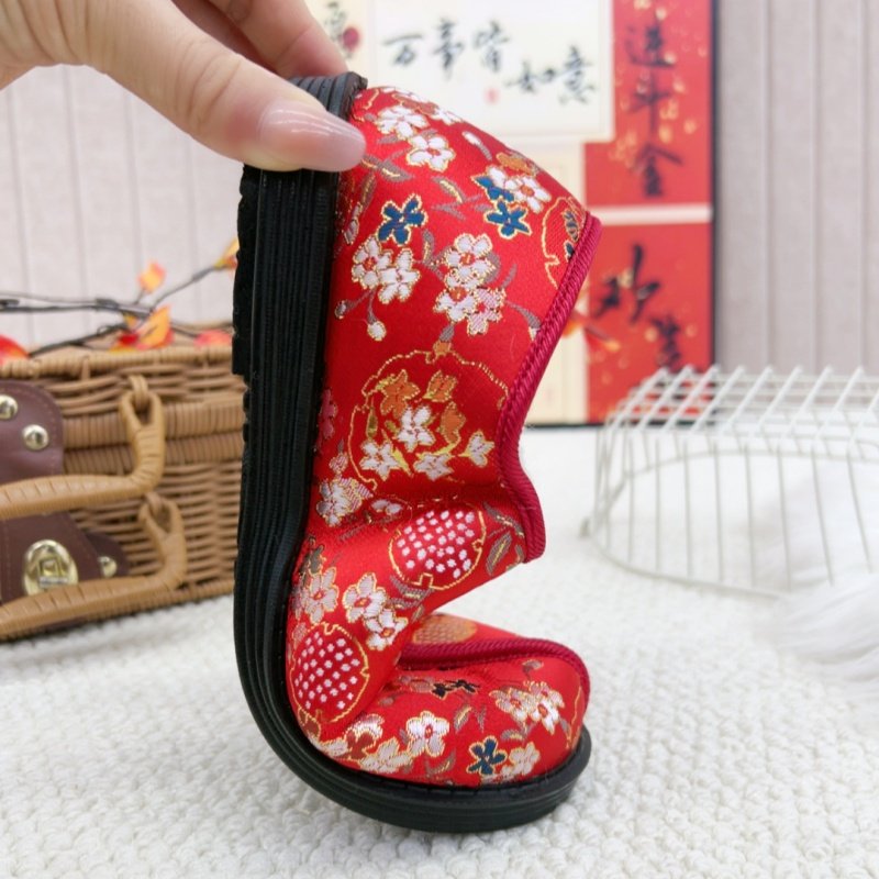 复古新中式棉鞋红色花卉图案老北京传统布鞋一脚蹬奶奶棉鞋加绒鞋,淘宝优惠券,粉丝福利购,淘宝优惠卷