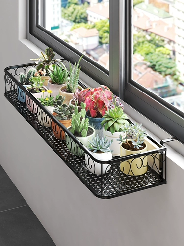 Цветочная подставка, балкон окно -подоконник с широким артефактом железного горшка из биш -кронштейна окно, висящее вдоль сочной цветочной полки