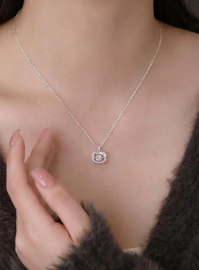 足银S999灵动锆石猫咪项链爆款轻奢气质可爱温柔韩风锁骨链